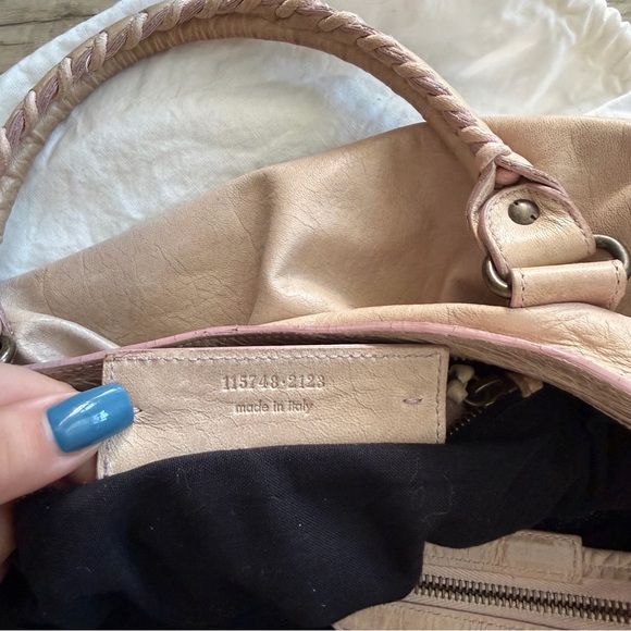 Balenciaga Classic City Bag — Blush Nude 🩷 - Picture 9 of 9